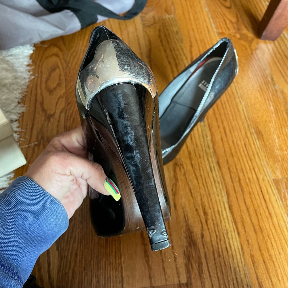 Stuart Weizmann Patent Leather Heels Size 10m - image 3